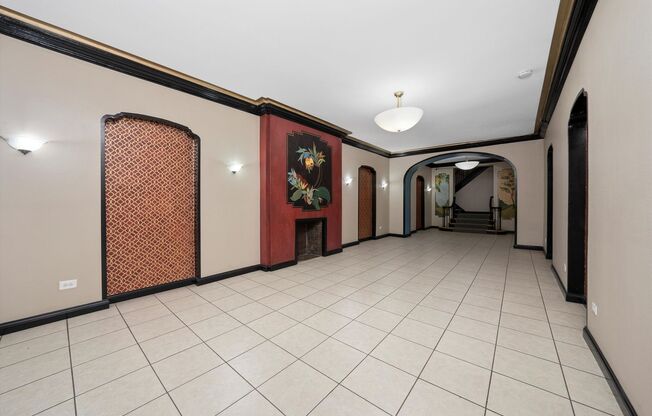 Studio, 1 bath, 365 sqft, $1,295, Unit Spaulding-217