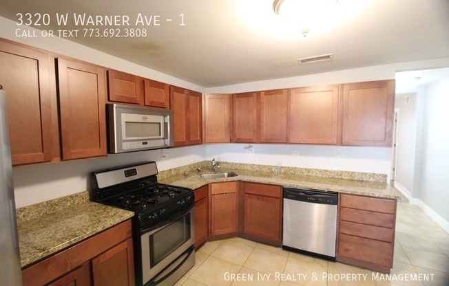 3320 W WARNER AVE