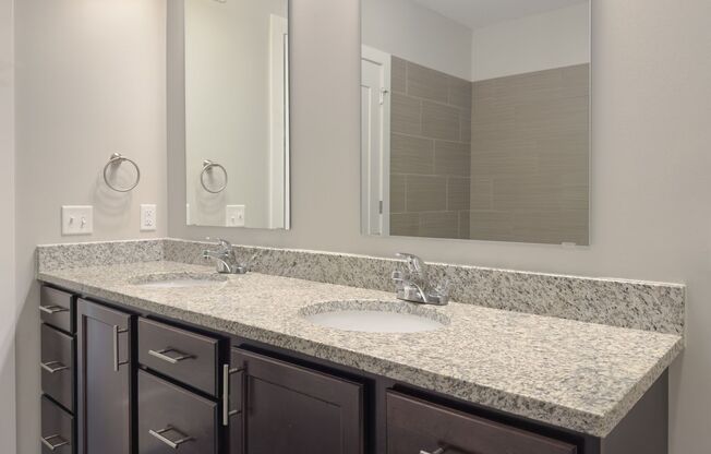 2 beds, 2.5 baths, 1,575 sqft, $3,250