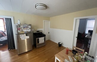 95 Bartlett St.