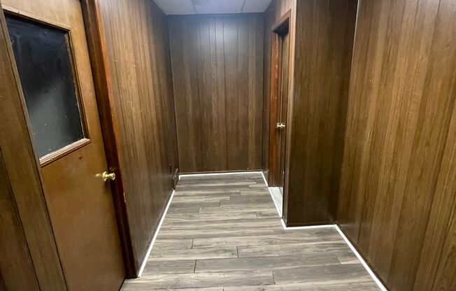 1 bed, 1 bath, 325 sqft, $1,025, Unit UNIT 8 *