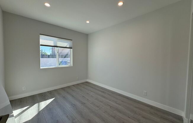 All New 1 bedroom 1 bath ADU with a Private Yard Ready to move in