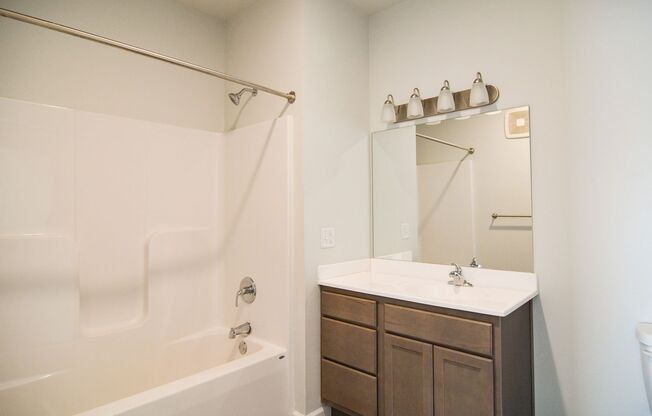 2 beds, 2 baths, 891 sqft, $1,150, Unit 1120-103