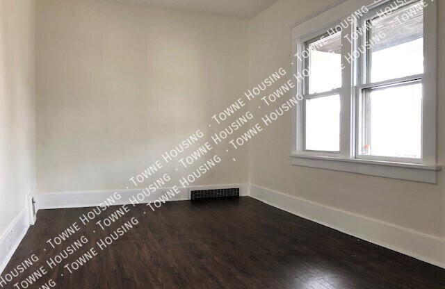43 ULLMAN ST