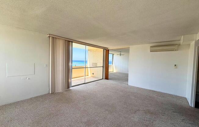 2500 Kalakaua Avenue #1402