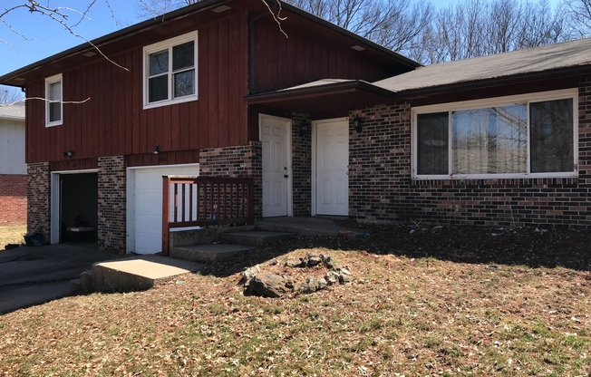 652-654 Pear Tree Circle