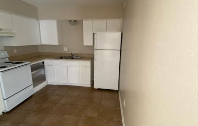 1 bed, 1 bath, 620 sqft, $1,340, Unit 1-1666-D
