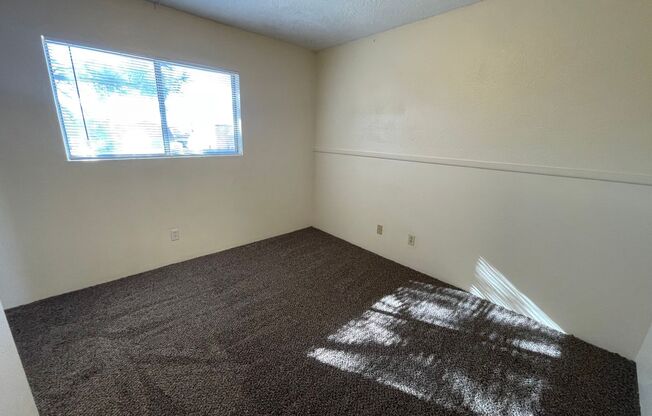 1 bed, 1 bath, 700 sqft, $895, Unit Unit 22