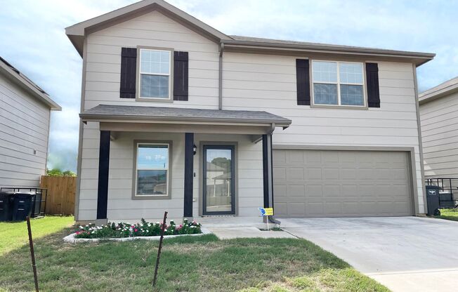 Gorgeous 2 Story 3 Bedroom Home in Fort Worth