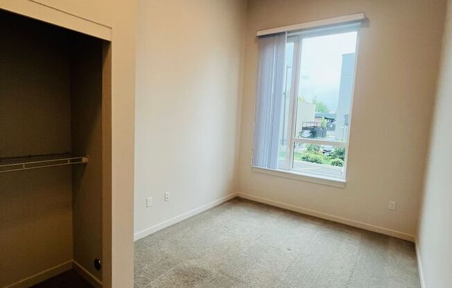 1 bed, 1 bath, 664 sqft, $1,650, Unit 110