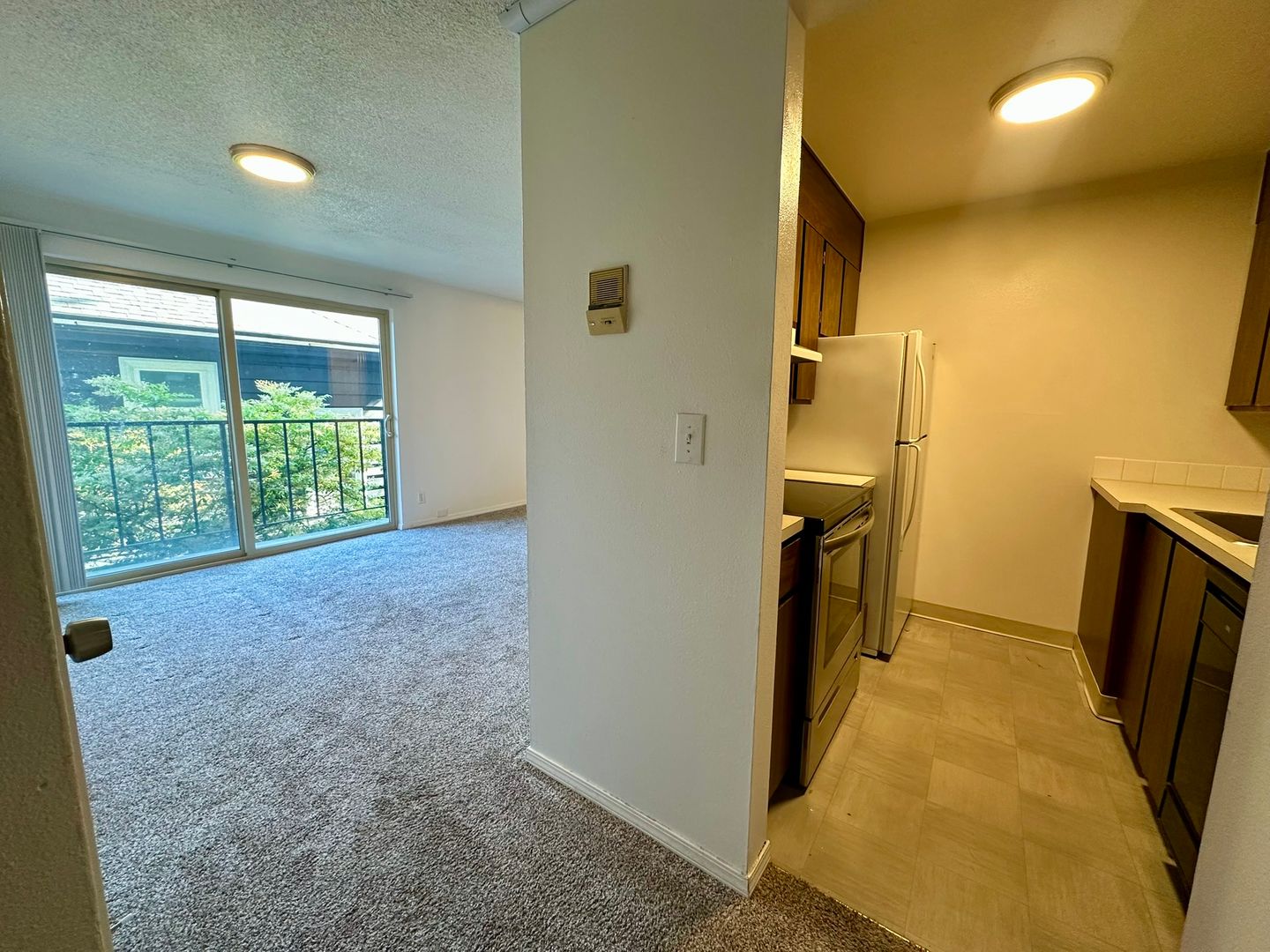 Twin Oaks Apartments