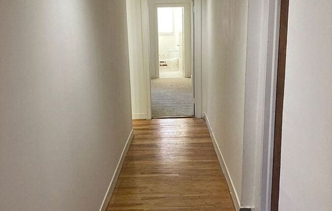 17 W. Preston St