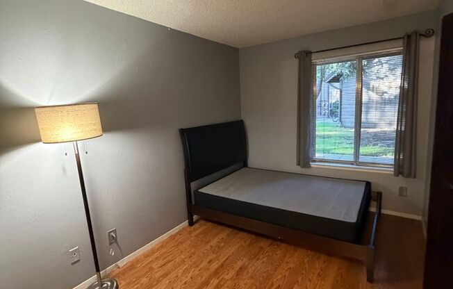 1 bed, 1 bath, $1,600, Unit #41