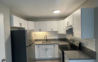 2 beds, 1.5 baths, 1,100 sqft, $1,090, Unit 714-A