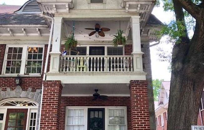 1 bed, 1 bath, 750 sqft, $1,925, Unit 873-11