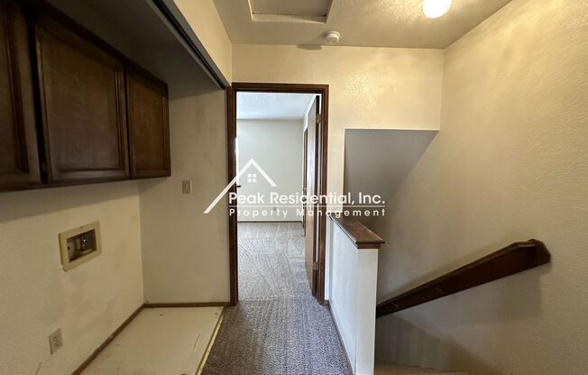 2 beds, 1.5 baths, 912 sqft, $1,795, Unit #4