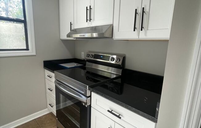 1 bed, 1 bath, 550 sqft, $850, Unit 1325-C