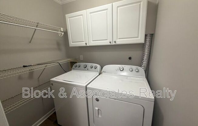 5551 HAMSTEAD XING