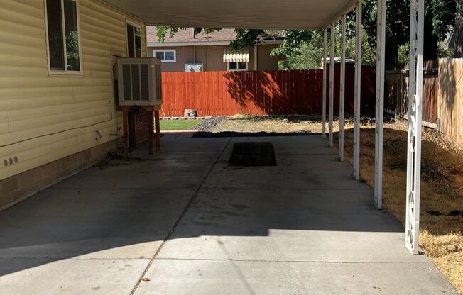 2 beds, 1 bath, $1,650