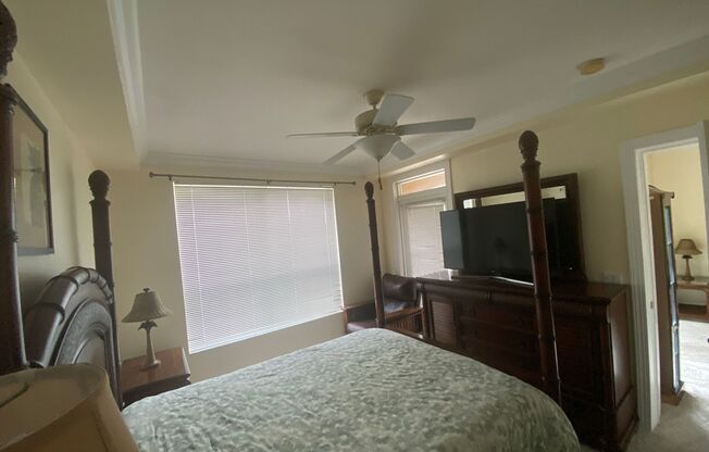 2 beds, 2.5 baths, $1,795, Unit 2825 Palm Beach Blvd #216