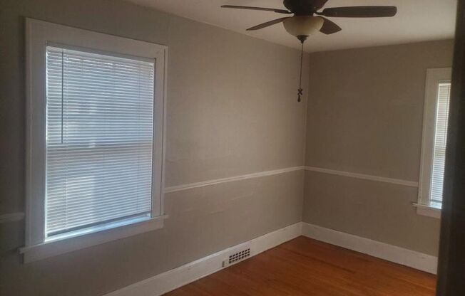 3 beds, 1 bath, $1,200