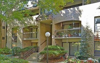 Extremely Well Maintained Second Level Condo ready for you to call home!