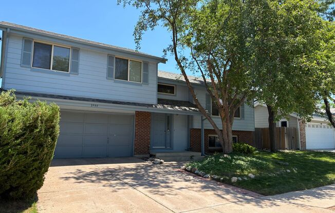 Beautiful 3-Bedroom, 3-Bath Home With Great Backyard For Hosting!