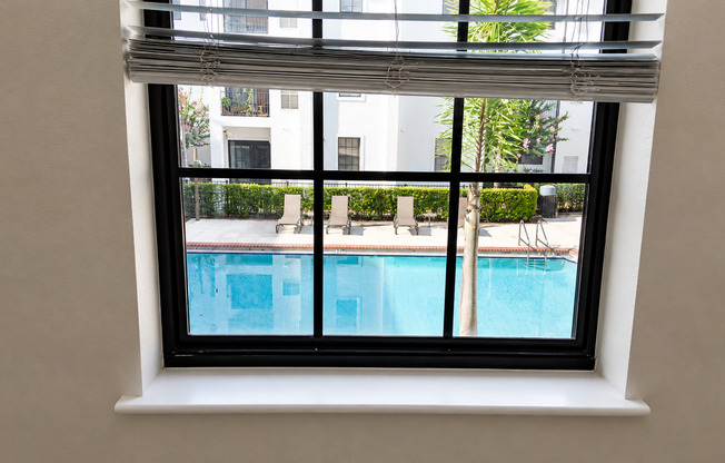 2 beds, 1 bath, $1,699, Unit # 3222