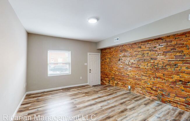 1314 N Milton Ave
