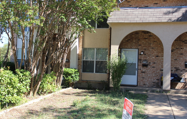 2724 Patricia Lane