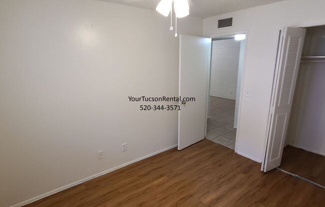 2 beds, 1 bath, 800 sqft, $1,145, Unit 18