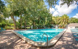 Bungalow Oaks