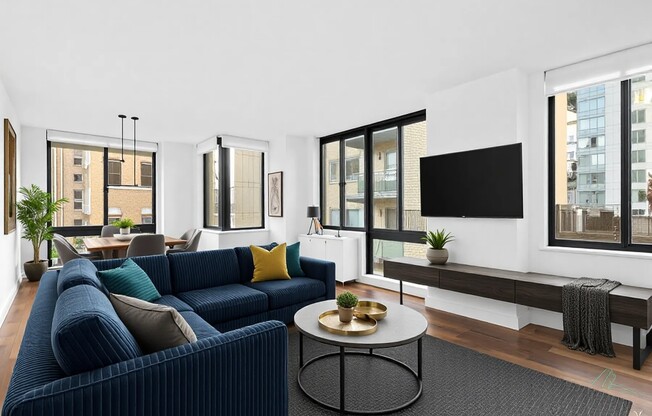 2 beds, 1 bath, $7,500, Unit 27A