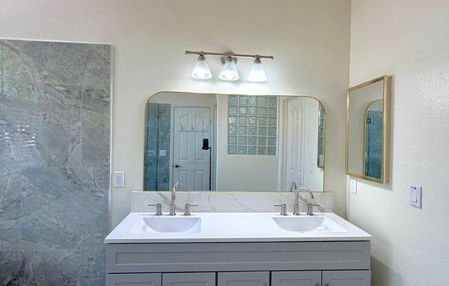 4 beds, 2.5 baths, $2,350