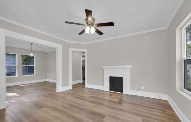 Charming 2-Bed, 1-Bath House