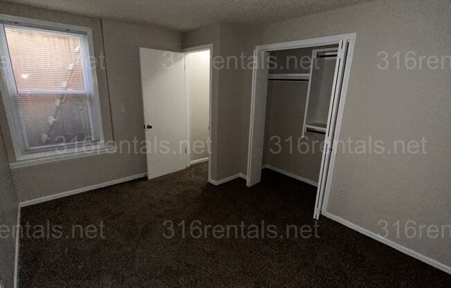 $1150 - 3 room 2 bath - Apartment located in Riverside