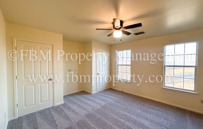 3 beds, 2.5 baths, $2,495