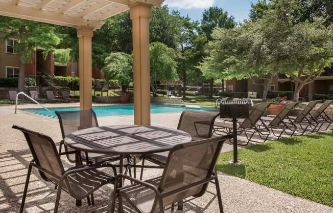 Poolside Picnic and Grilling Station at Jefferson Place Apartments in Irving, Texas, TX