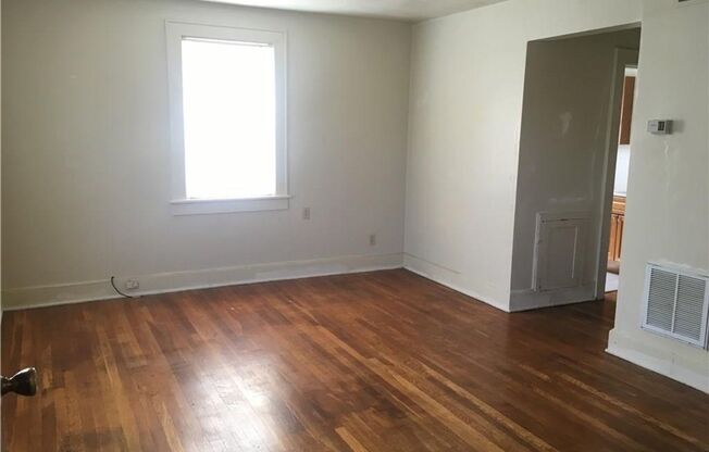 1 bed, 1 bath, 1 sqft, $1,100, Unit 9541 Granby Street #3