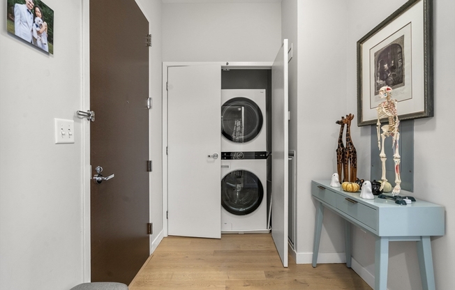 2 beds, 2 baths, 1,240 sqft, $5,800, Unit 407