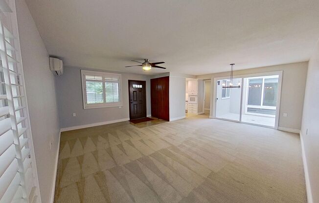 Charming 2 Bedroom 1 Bath Home in Laguna Woods 55+ Community!