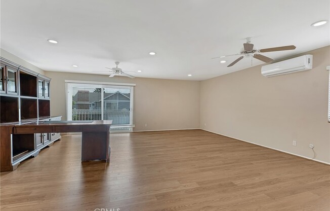 4 beds, 3 baths, 3,229 sqft, $5,600