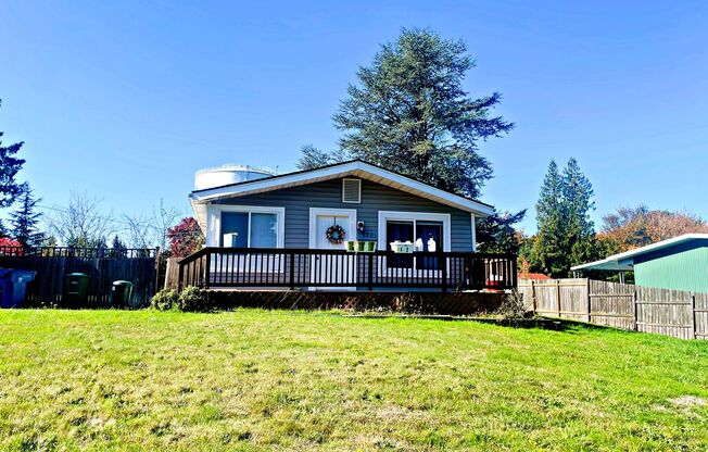 Gorgeous 4 bedroom Home!!!