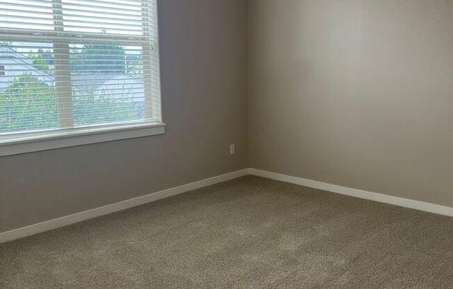 2 beds, 1 bath, 1,191 sqft, $1,915, Unit P204