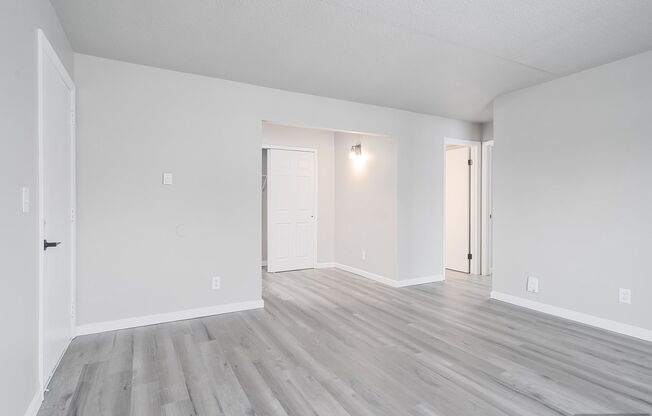 2 beds, 1 bath, 625 sqft, $1,099, Unit 1012 - 3C