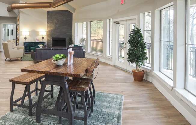 Westdale Hills Apartments