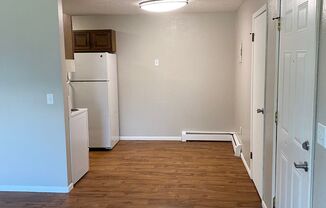 2 beds, 1 bath, $850, Unit #1