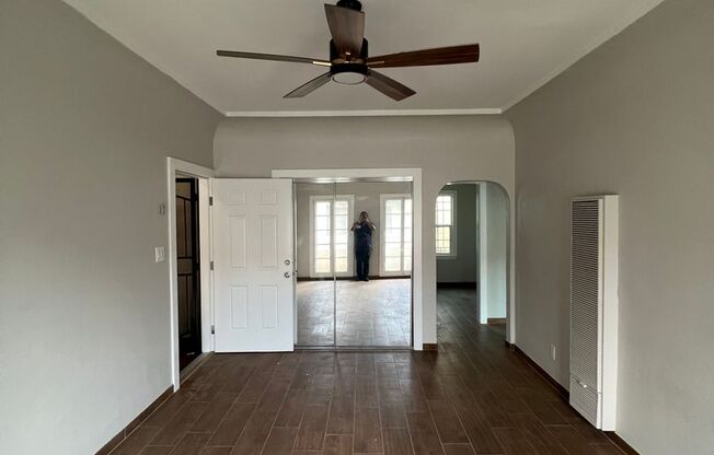 4145 GARTHWAITE AVE LLC