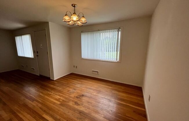 1 bed, 1 bath, 650 sqft, $1,400, Unit 2715A-1B