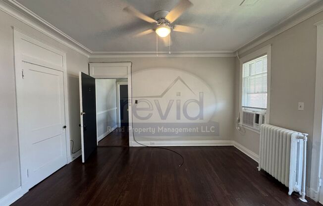 2 beds, 1 bath, 950 sqft, $995, Unit 316-2